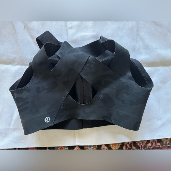 Lululemon Enlite Bra Zip Front High Support 32E and 34DD Camo - Picture 6 of 11